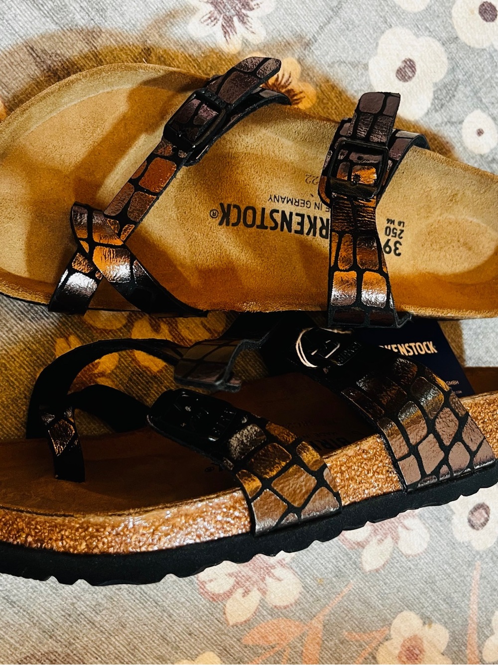 Birkenstock Mayari Microfiber Gator Gleam Copper Sandal Women Size 39 NWT